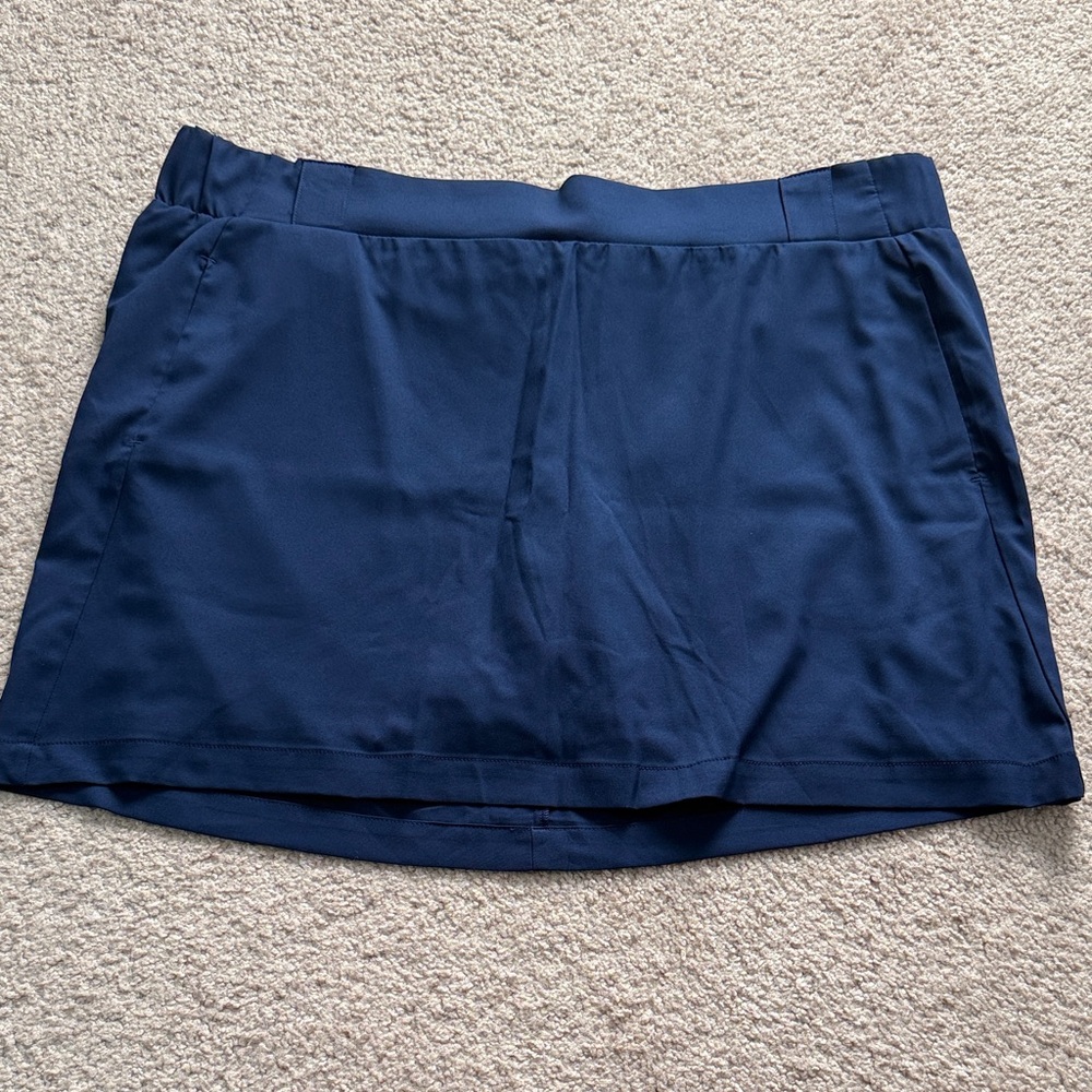 St. John's Bay Deep Blue activewear skort